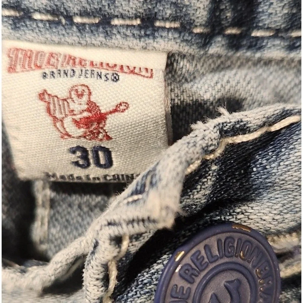 True Religion Shorts‎ Mens 30 Light Wash Distressed Denim Patch Cutoff Raw Hem